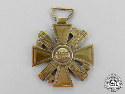 italy._a_long_service_cross_of_the_national_security_volunteer_militia(_blackshirts)_for_ten_years'_service_c18-780