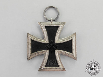 germany._an_iron_cross1939_second_class_by_wilhelm_deumer_c18-875