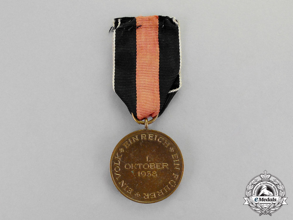germany._an_entry_into_the_sudetenland_commemorative_medal_c18-878