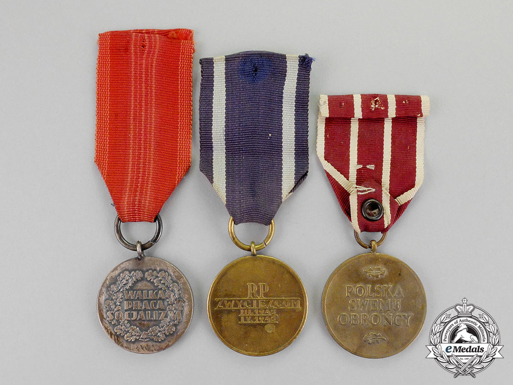poland._three_medals&_awards_c18-947