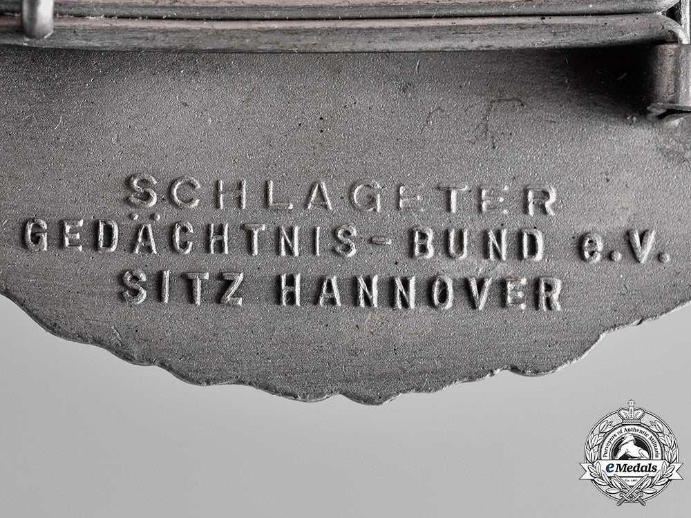 germany,_third_reich._a_leo_schlageter_memorial_society_badge_by_rudolf_wächtler&_lange_c19-002
