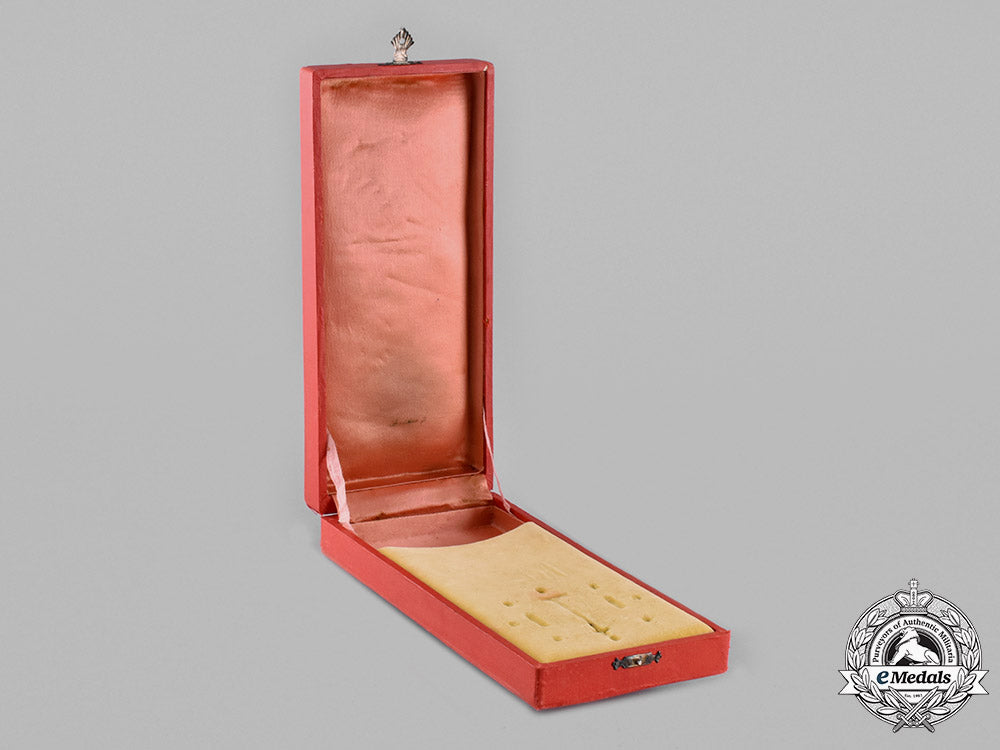 afghanistan,_kingdom._an_order_of_the_star,_i_class_grand_officer’s_case_c19-0112_1_1