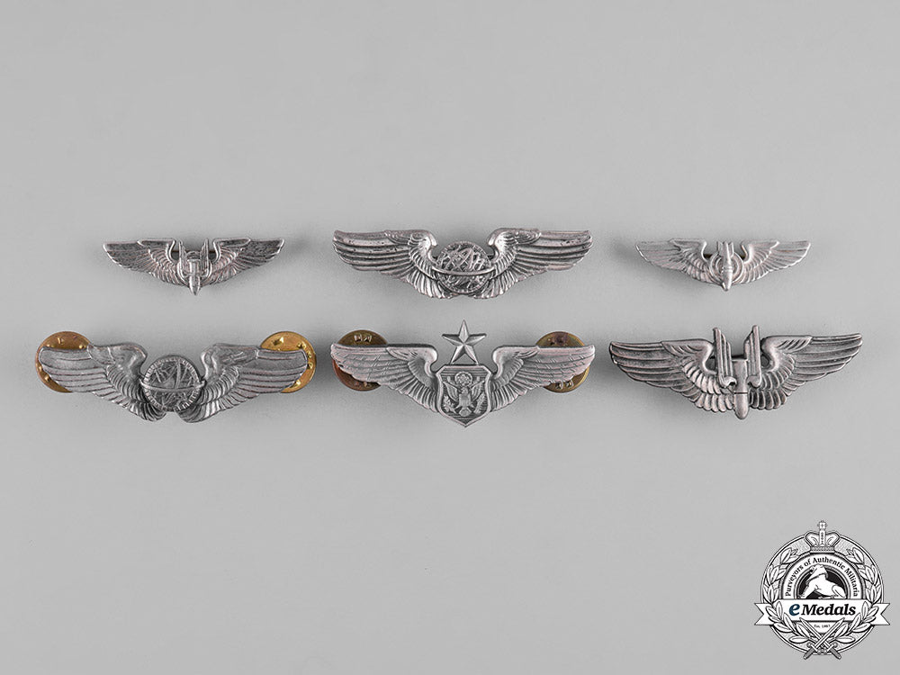 united_states._a_lot_of_six_united_states_air_force(_usaf)_badges_c19-0475