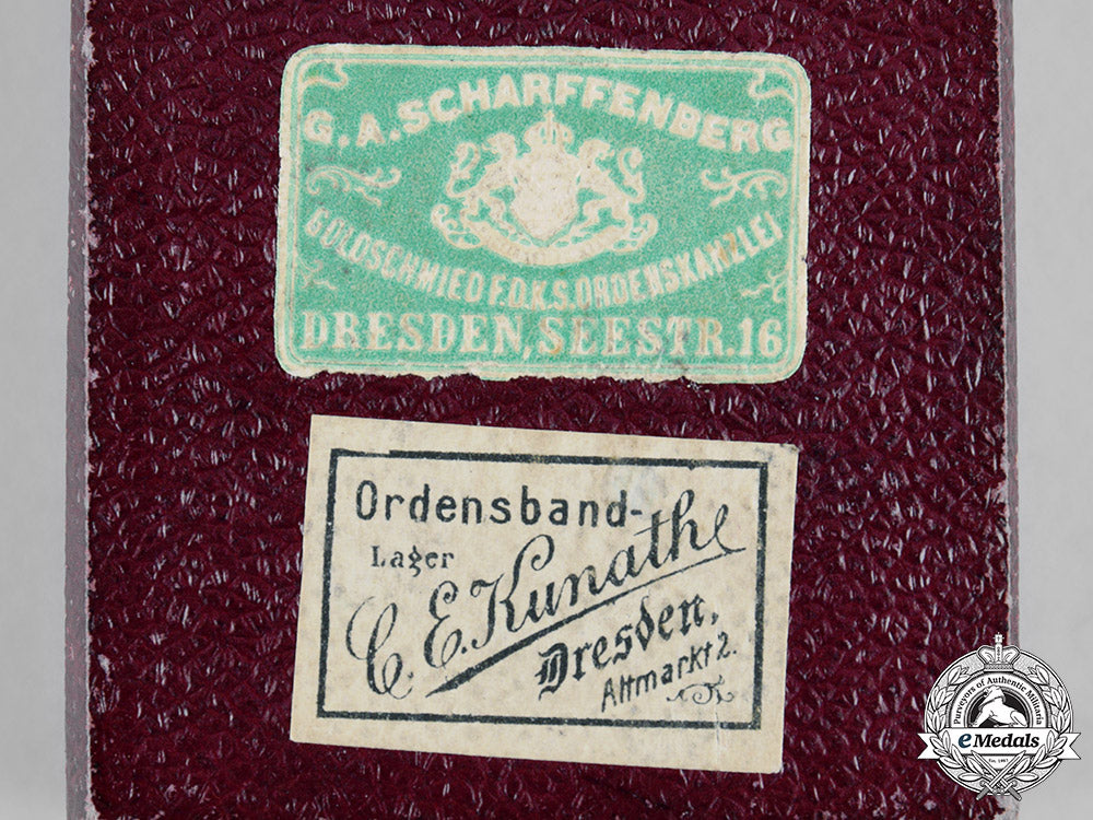 saxony._an_albrecht_order,_ii_class_knight_with_swords,_by_g.a._scharffenberg_c19-0511