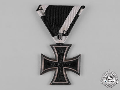 germany,_imperial._a1914_iron_cross,_ii_class_c19-0545_1
