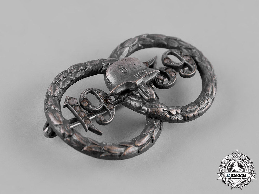 germany,_wehrmacht._a1939_wehrmacht_propaganda_badge_c19-0730