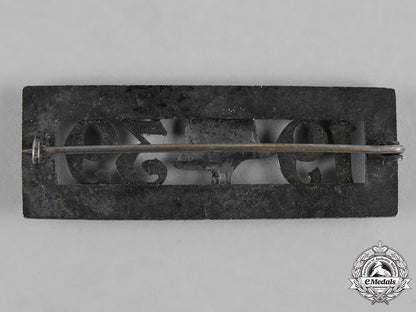 germany,_wehrmacht._a1939_wehrmacht_propaganda_badge_c19-0743