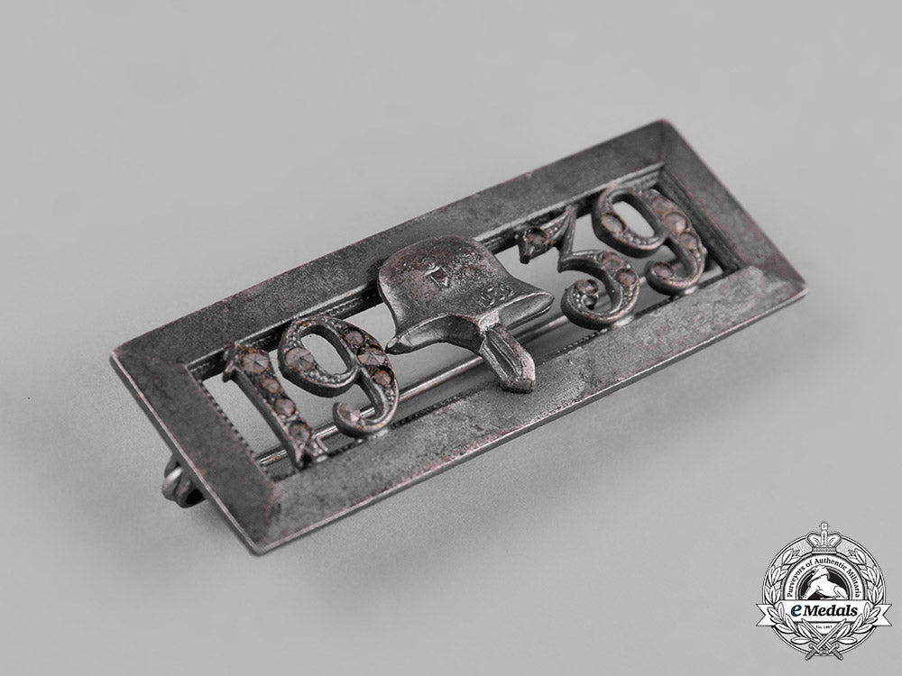 germany,_wehrmacht._a1939_wehrmacht_propaganda_badge_c19-0744