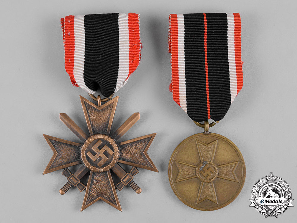 germany,_wehrmacht._a_pair_of_merit_medals_c19-0787