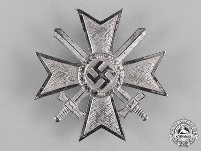 germany,_wehrmacht._a_war_merit_cross,_i_class,_with_swords_in_case_c19-0880