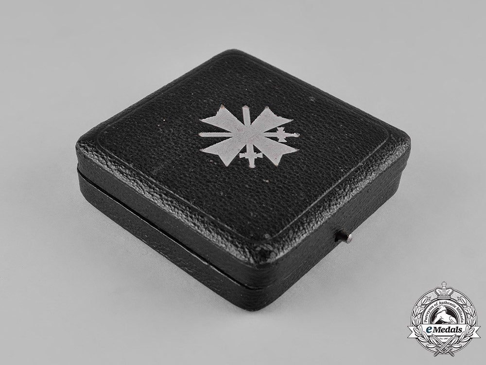 germany,_wehrmacht._a_war_merit_cross,_i_class,_with_swords_in_case_c19-0889