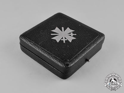 germany,_wehrmacht._a_war_merit_cross,_i_class,_with_swords_in_case_c19-0889