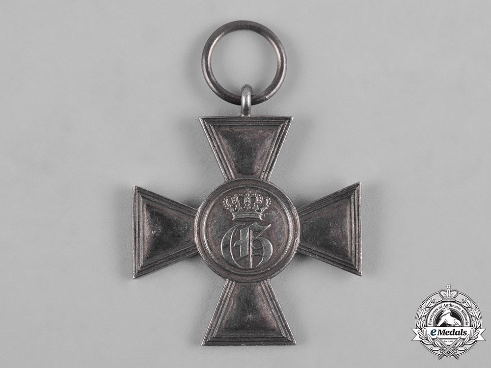 mecklenburg-_strelitz,_duchy._a_military_long_service_decoration,_i_class_cross_for21_years(_nco)_c19-089