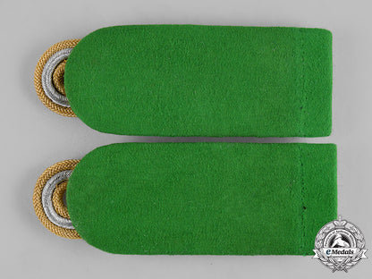 germany,_ordnungspolizei._a_set_of_ordnungspolizei(_order_police)_major_general_shoulder_boards_c19-0897