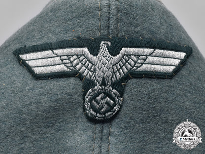 germany,_heer._an_army_medical_personnel_officer’s_overseas_side_cap_c19-0976