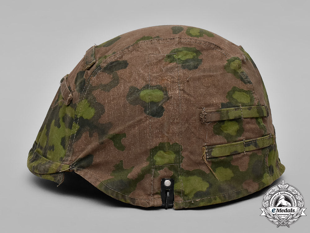 germany,_waffen-_ss._a_camouflage_helmet_cover_c19-0985