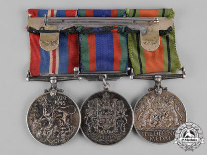 canada._a_second_war_veteran's_group_of_three_c19-1001