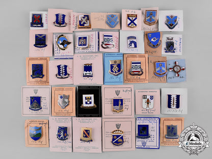 united_states._a_lot_of_thirty-_three_infantry_regimental_insignia_badges_c19-1096