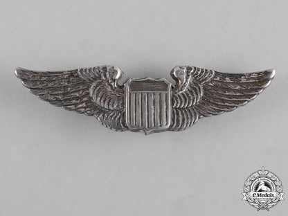 united_states._an_army_air_force_pilot_badge,_reduced_size,_by_luxemberg,_new_york_c19-1212