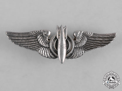 united_states._an_army_air_force_bombardier_badge,_reduced_size,_c.1942_c19-1222