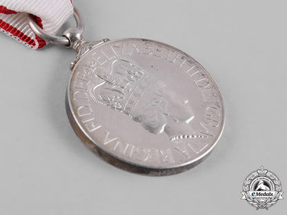 canada._two_awards&_decorations_c19-1261