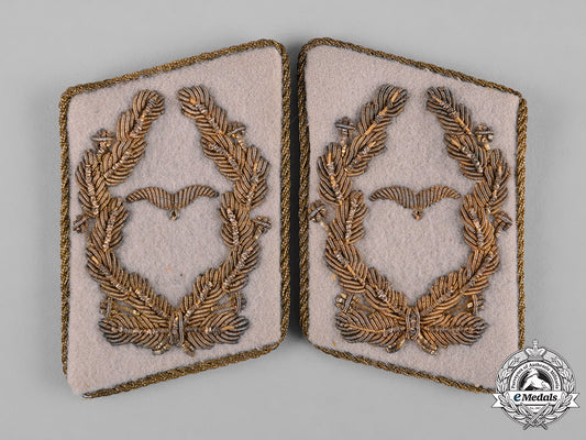 germany,_luftwaffe._a_set_of_major_general’s_collar_tabs_c19-1405