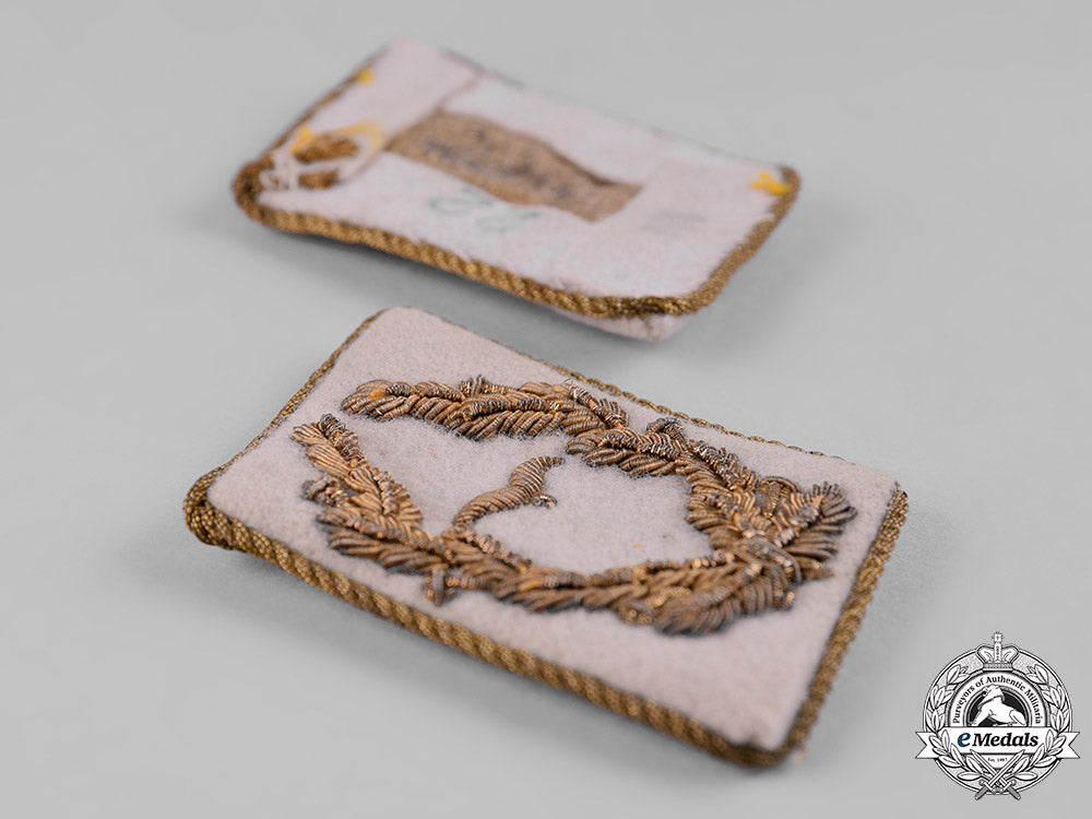 germany,_luftwaffe._a_set_of_major_general’s_collar_tabs_c19-1407