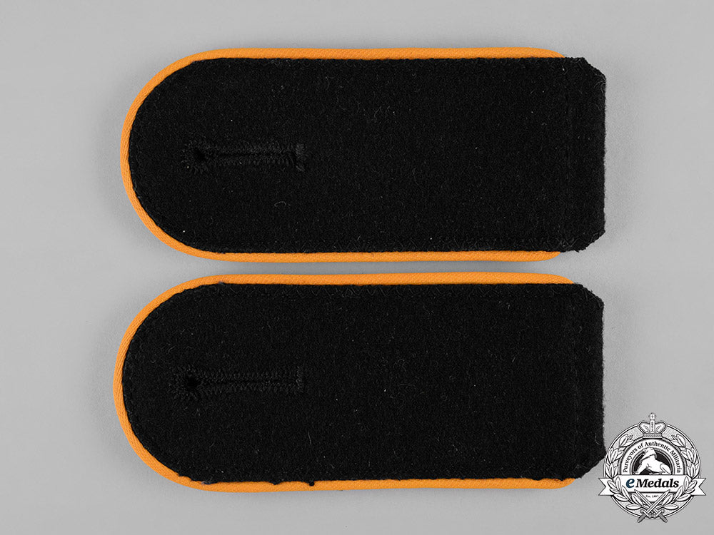 germany,_ss._a_set_of_ss_feldgendarmerie_mann_shoulder_straps_c19-1432