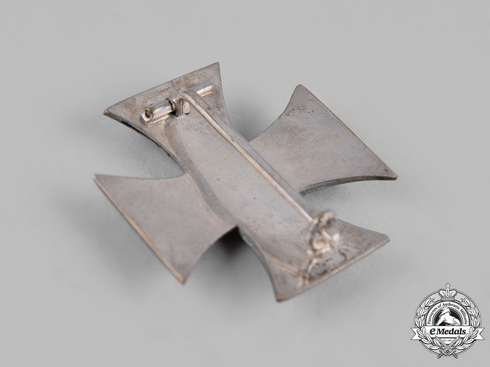 germany,_imperial._a1914_iron_cross_i_class_c19-1506