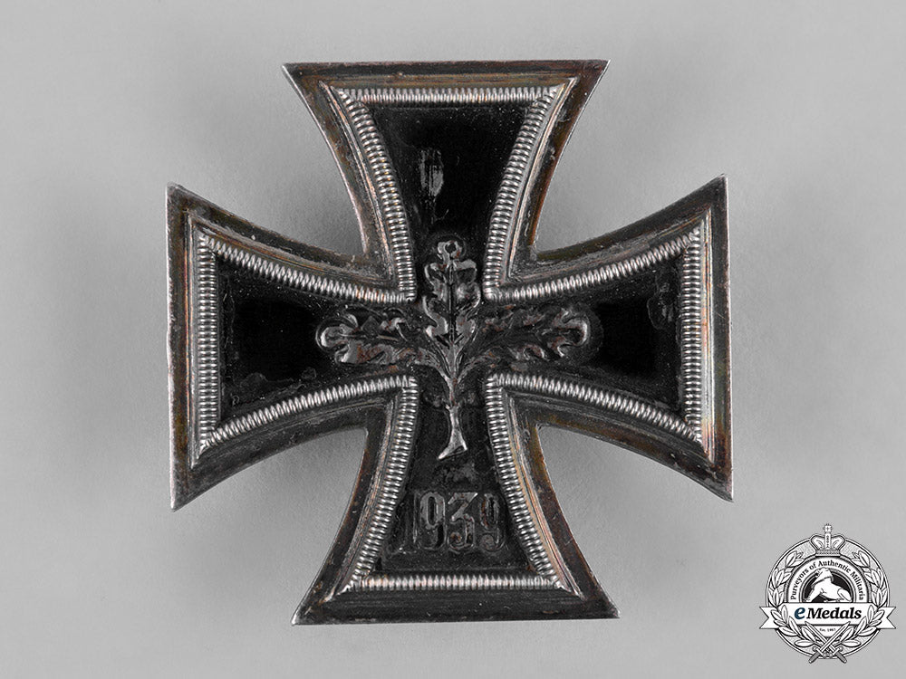 germany,_wehrmacht._a1939_iron_cross_iclass,1957_issue_c19-1557