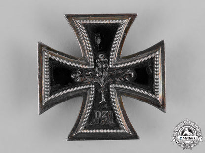 germany,_wehrmacht._a1939_iron_cross_iclass,1957_issue_c19-1557