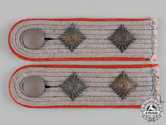 germany,_heer._a_set_of_army_reserve_hauptmann_shoulder_boards_c19-1563_1