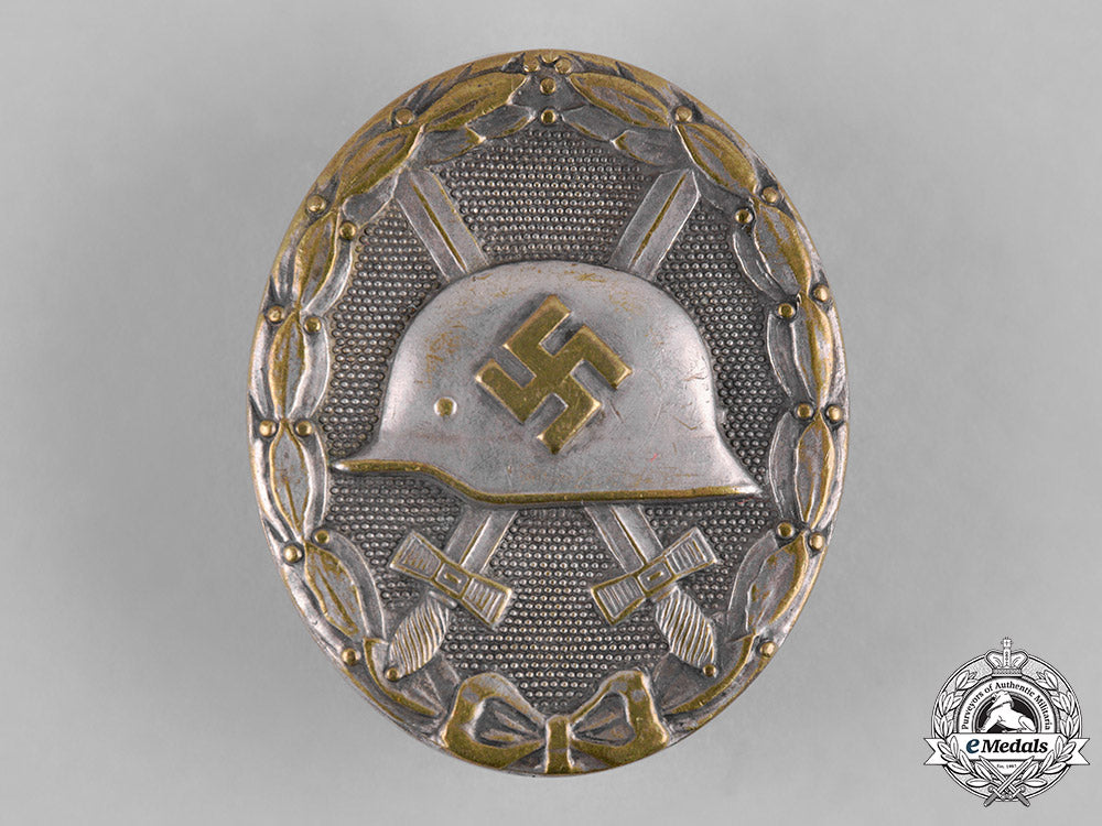 germany,_wehrmacht._a_wound_badge,_silver_grade,_by_the_official_vienna_mint_c19-1687