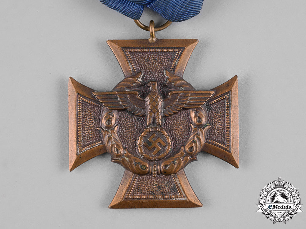 germany,_third_reich._a_customs_and_border_protection_long_service_award_in_bronze_c19-1790