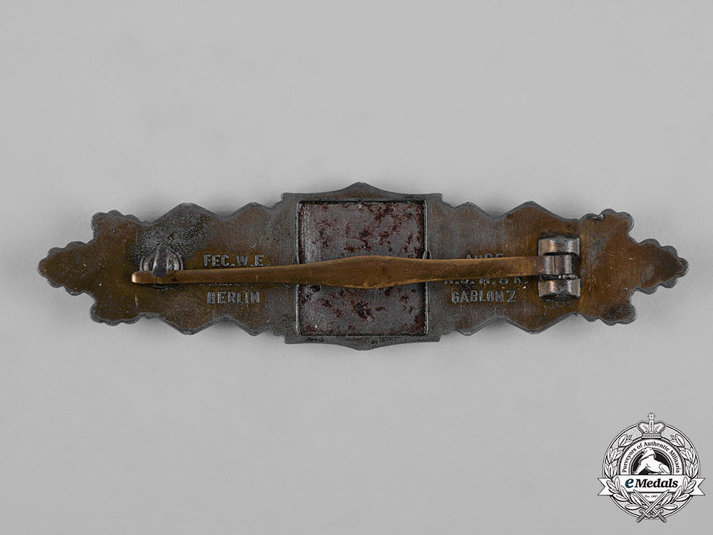germany,_wehrmacht._a_close_combat_clasp,_bronze_grade,_by_a.g.m.u.k_c19-1808