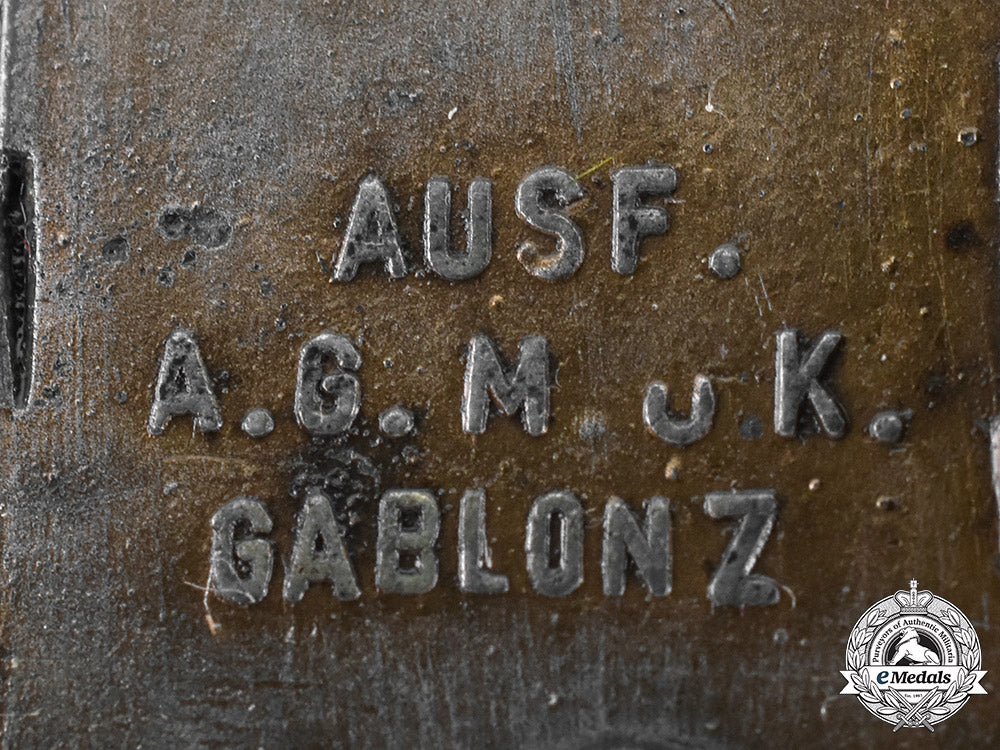 germany,_wehrmacht._a_close_combat_clasp,_bronze_grade,_by_a.g.m.u.k_c19-1813