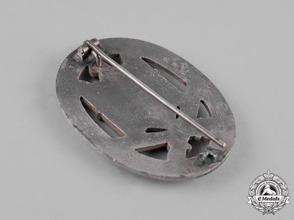 germany,_wehrmacht._a_general_assault_badge,_by_karl_wurster_c19-1875
