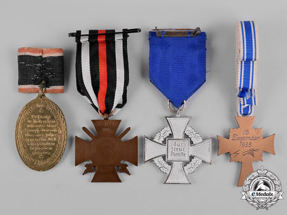 germany,_third_reich._a_lot_of_first_and_second_war_period_medals_c19-1937