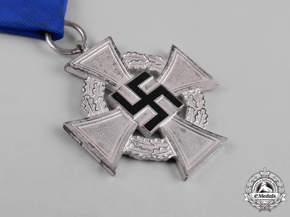 germany,_wehrmacht._a_lot_of_second_war_period_medals_c19-2043