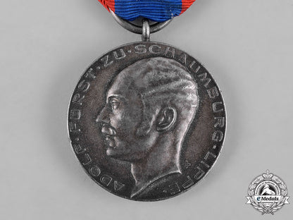 schaumburg-_lippe,_principality._a_merit_medal,_silver_grade_c19-205