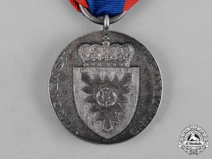 schaumburg-_lippe,_principality._a_merit_medal,_silver_grade_c19-206