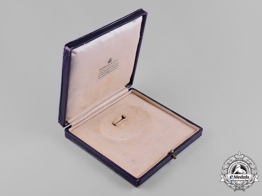 united_kingdom._a_most_excellent_order_of_the_british_empire,_officer’s_badge,_lady’s_version_case_c19-2272