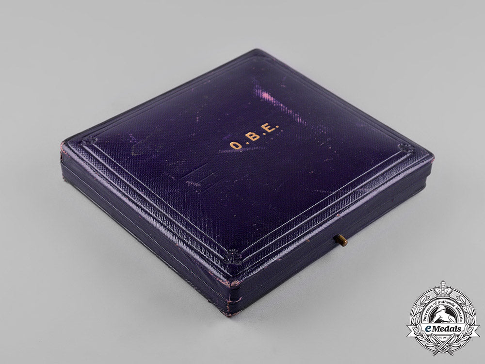 united_kingdom._a_most_excellent_order_of_the_british_empire,_officer’s_badge,_lady’s_version_case_c19-2273