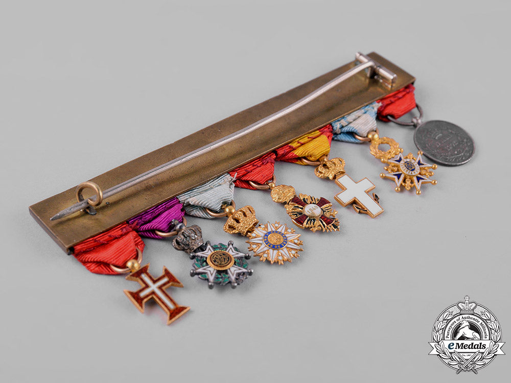 spain,_kingdom._a_superb_miniature_medal_bar_with_seven_decorations,_c.1910_c19-2378_1_1