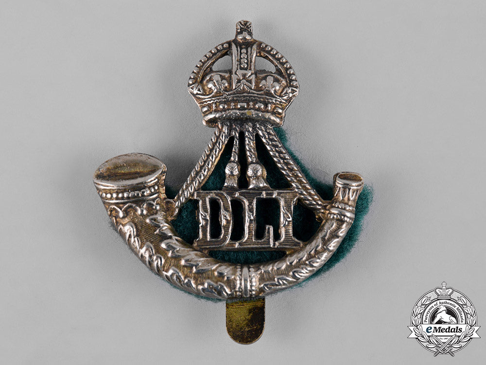 united_kingdom._a_first_war_trio,_to_private_walter_lee,_durham_light_infantry_c19-2499