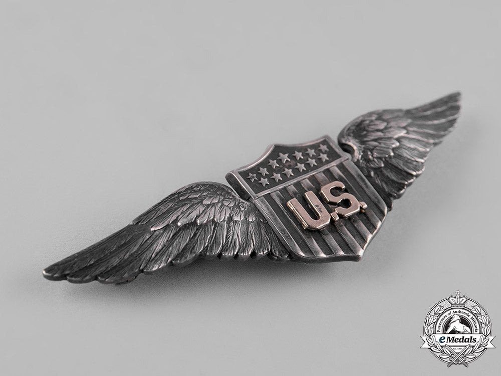 united_states._an_air_service_pilot's_badge,_c.1918_c19-2621