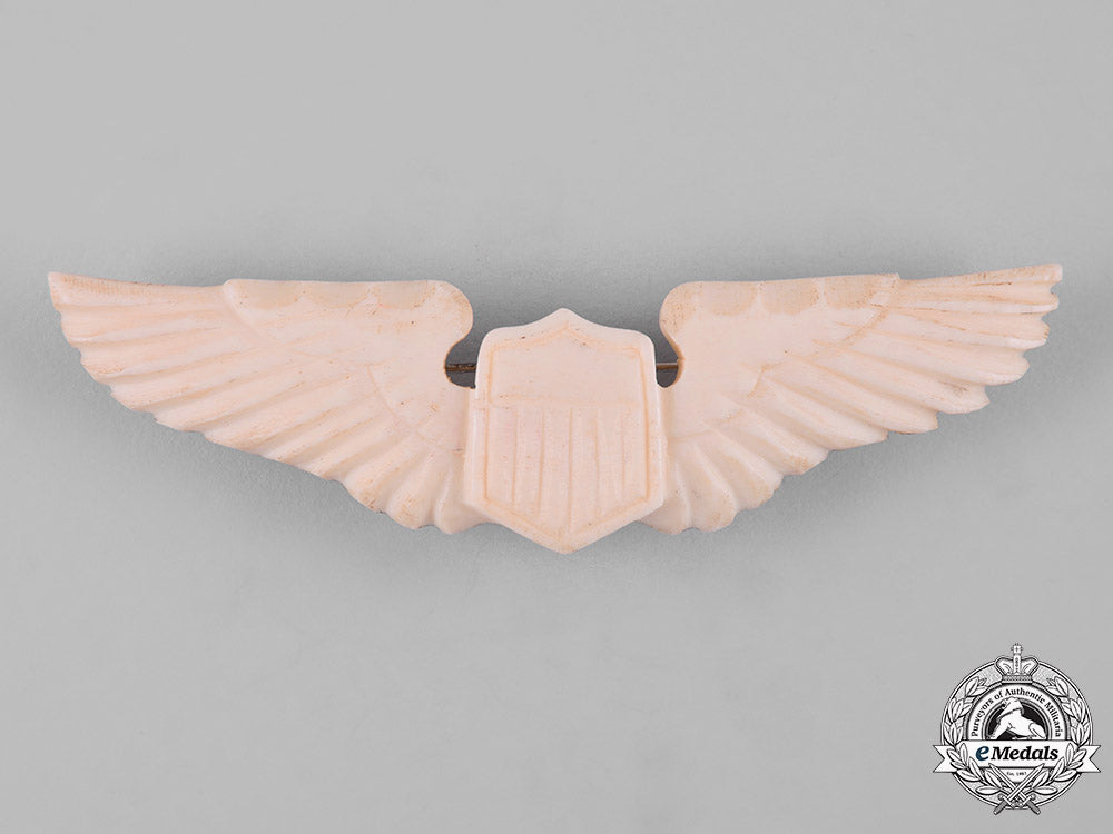 united_states._an_army_air_force_pilot_badge,_pow_made,_c.1941_c19-2693