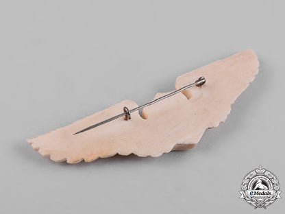 united_states._an_army_air_force_pilot_badge,_pow_made,_c.1941_c19-2696