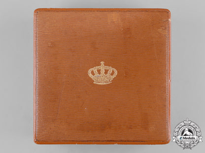 netherlands,_kingdom._an_order_of_orange-_nassau,_grand_officer’s_case,_by_m.j._goudsmit_c19-2787