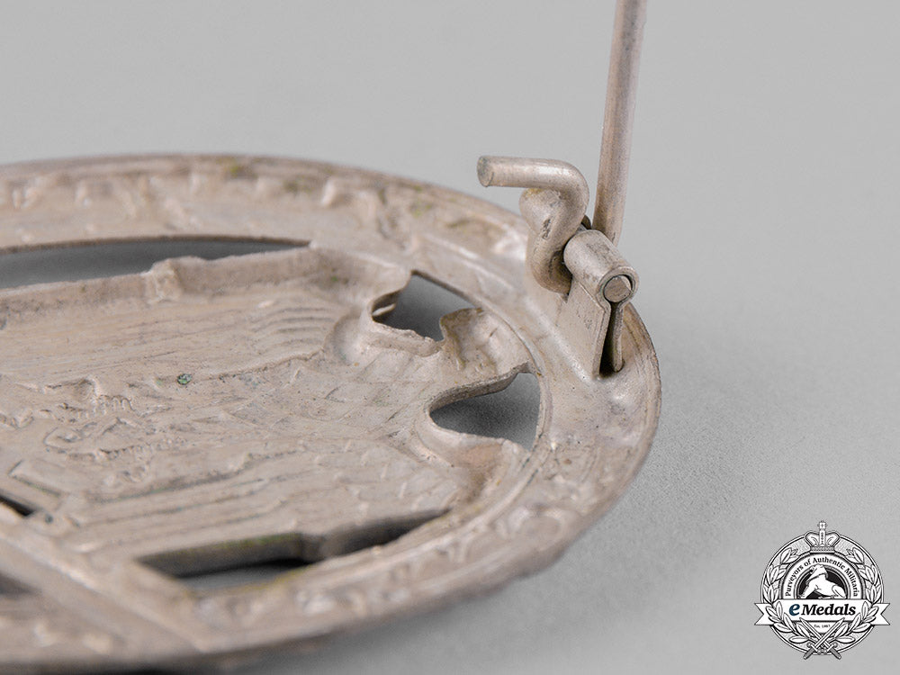 germany,_wehrmacht._a_general_assault_badge_c19-300